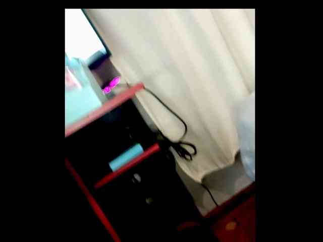 Carolain39 webcam