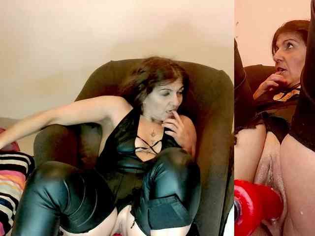 Carolain39 webcam