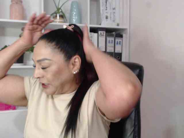 Keyla-Ruiz webcam