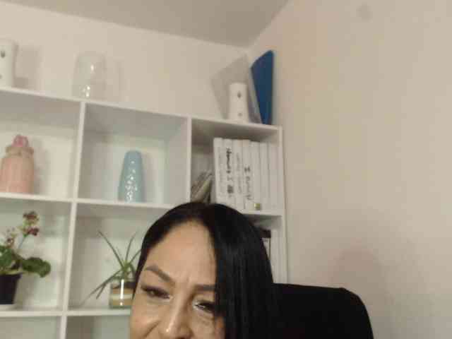 Keyla-Ruiz webcam