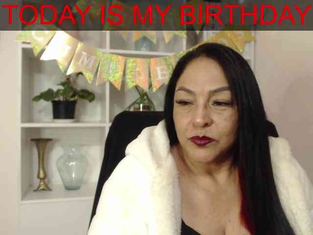 Keyla-Ruiz webcam