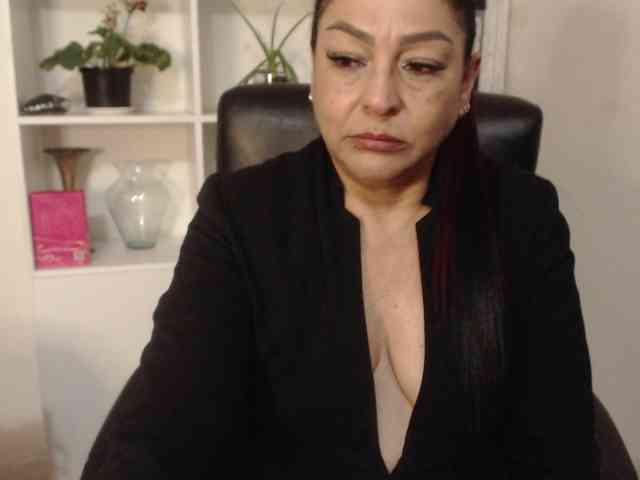 Keyla-Ruiz webcam