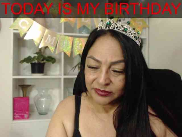 Keyla-Ruiz webcam