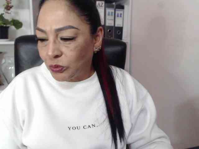 Keyla-Ruiz webcam