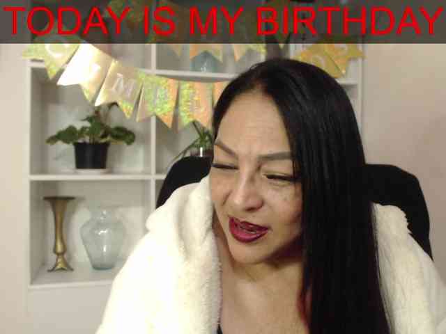 Keyla-Ruiz webcam
