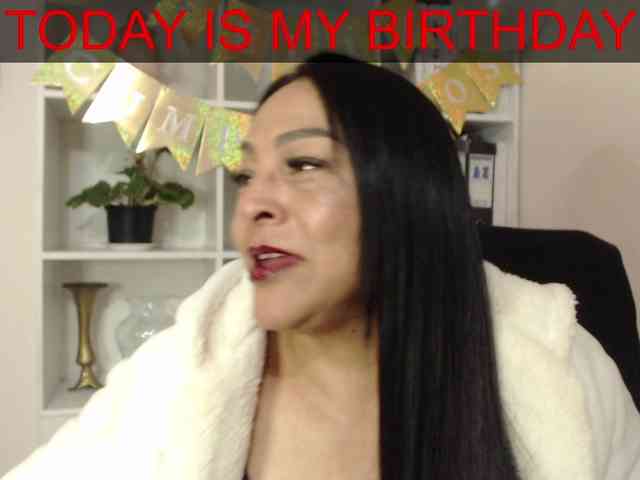 Keyla-Ruiz Live Webcam on BongaCams