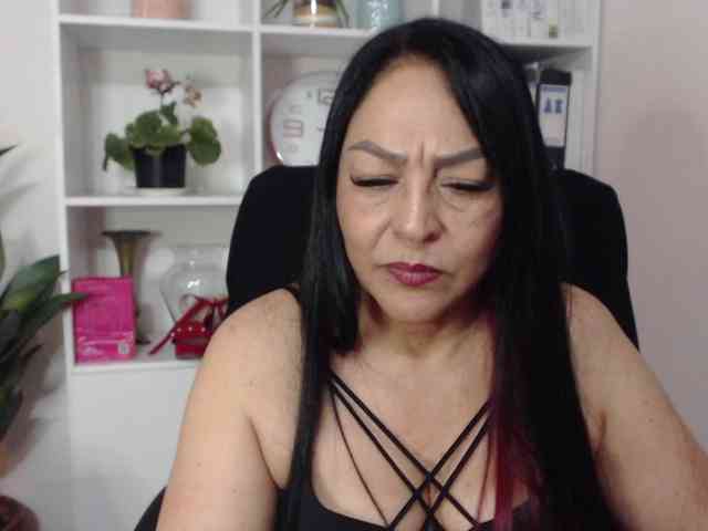 Keyla-Ruiz webcam