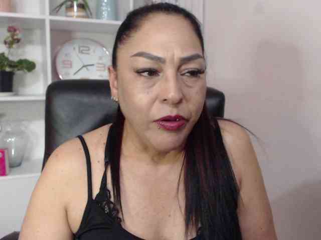 Keyla-Ruiz webcam