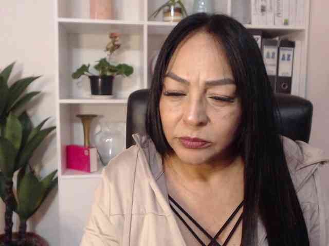 Keyla-Ruiz webcam