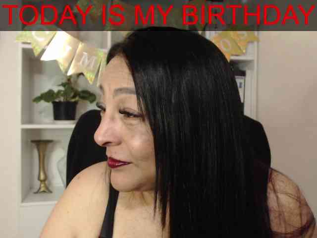 Keyla-Ruiz webcam