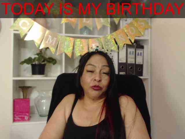 Keyla-Ruiz webcam