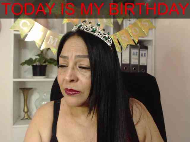 Keyla-Ruiz webcam