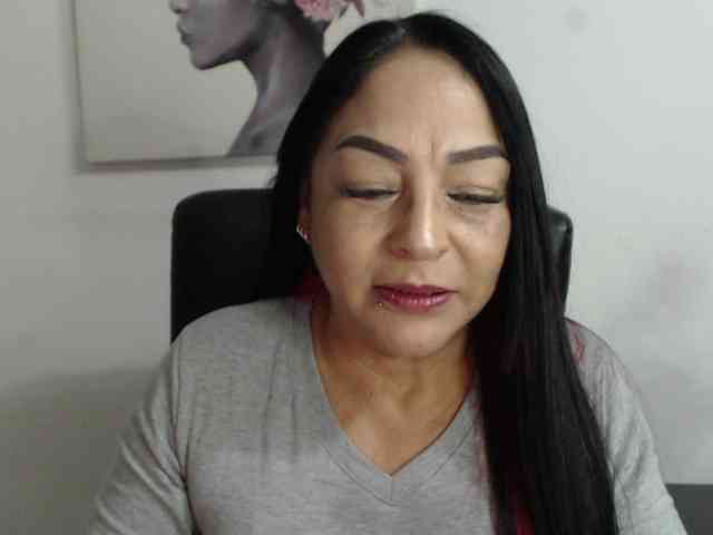 Keyla-Ruiz webcam
