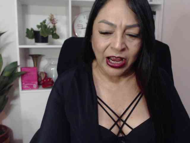 Keyla-Ruiz webcam
