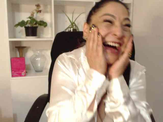 Keyla-Ruiz webcam