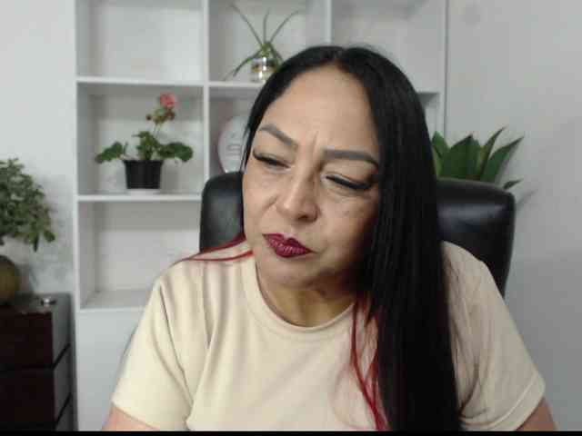 Keyla-Ruiz webcam