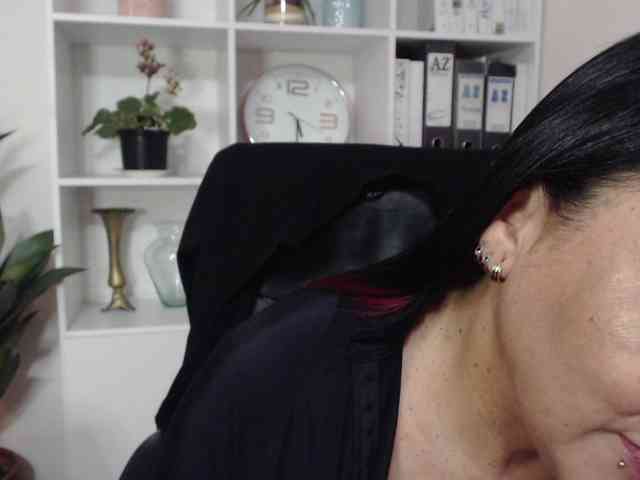 Keyla-Ruiz webcam
