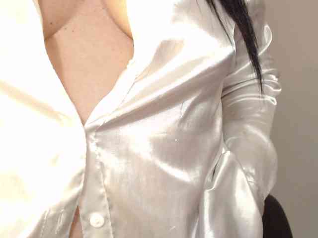 Keyla-Ruiz webcam