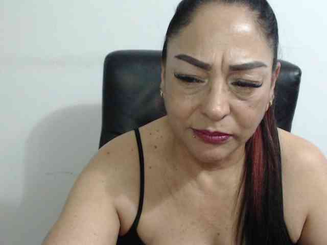 Keyla-Ruiz webcam