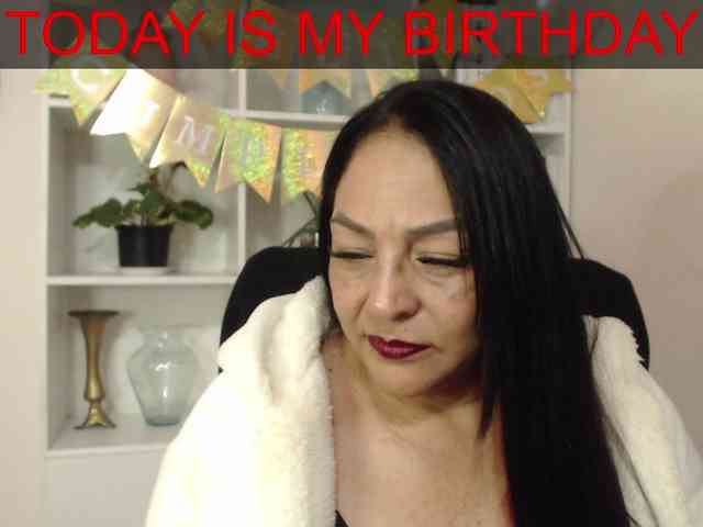 Keyla-Ruiz webcam
