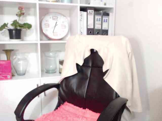 Keyla-Ruiz webcam