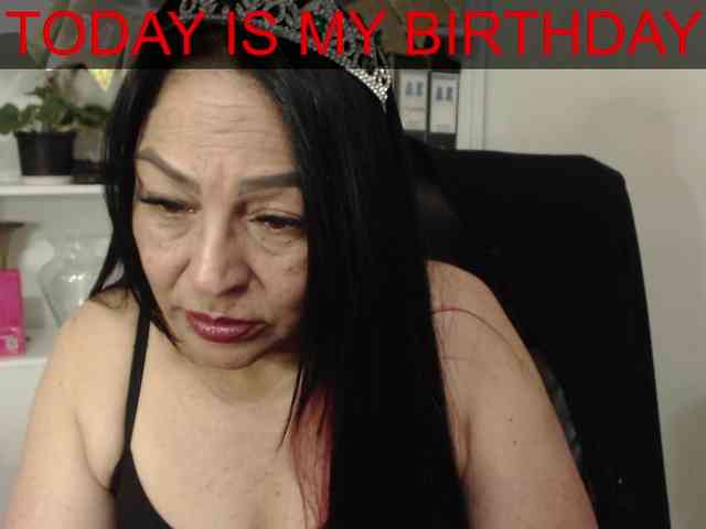 Keyla-Ruiz webcam