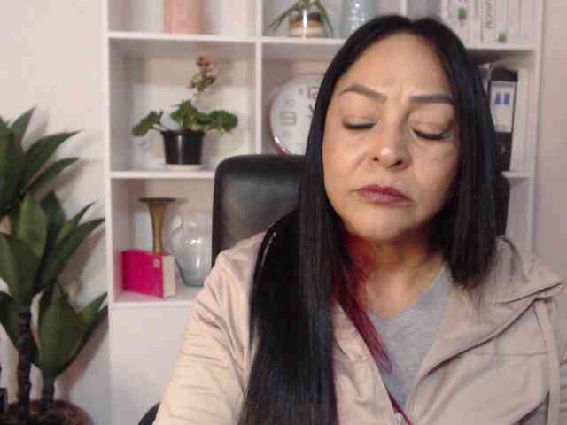 Keyla-Ruiz webcam