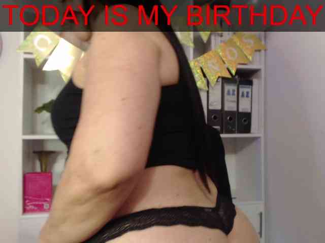 Keyla-Ruiz webcam