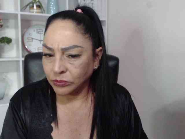 Keyla-Ruiz webcam