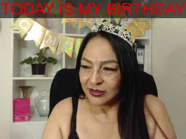 Keyla-Ruiz Live Webcam on BongaCams