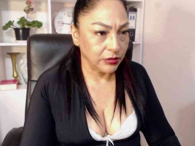 Keyla-Ruiz webcam