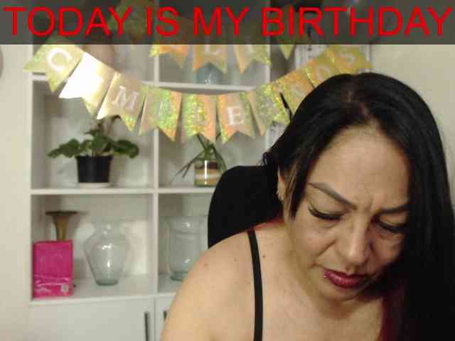Keyla-Ruiz webcam
