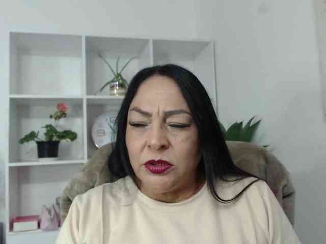 Keyla-Ruiz webcam