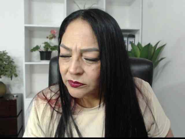 Keyla-Ruiz webcam