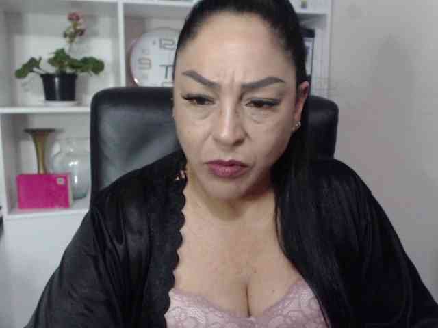 Keyla-Ruiz webcam
