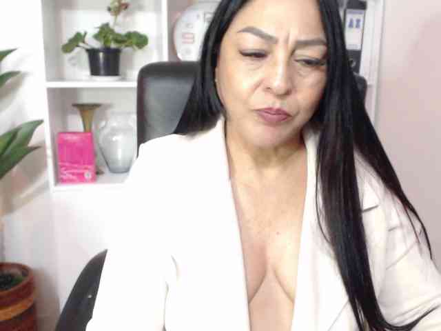 Keyla-Ruiz webcam