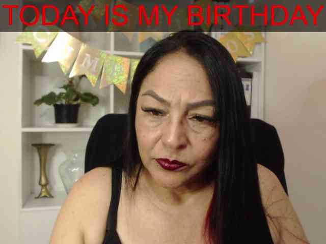 Keyla-Ruiz webcam