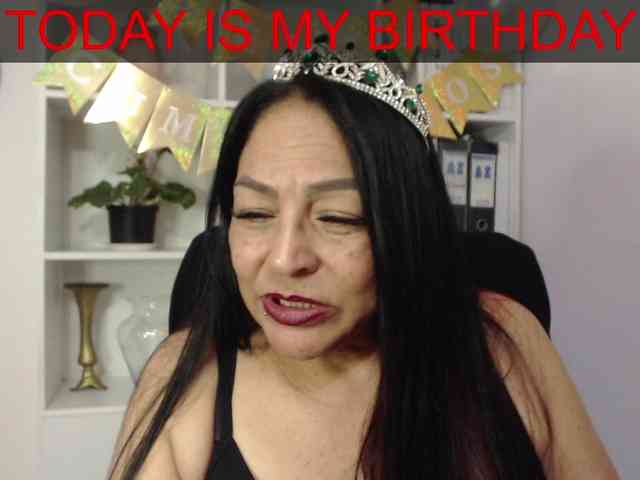 Keyla-Ruiz webcam