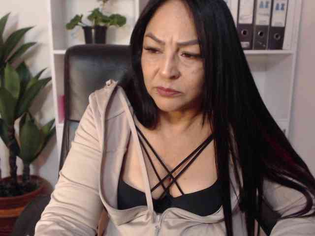 Keyla-Ruiz webcam