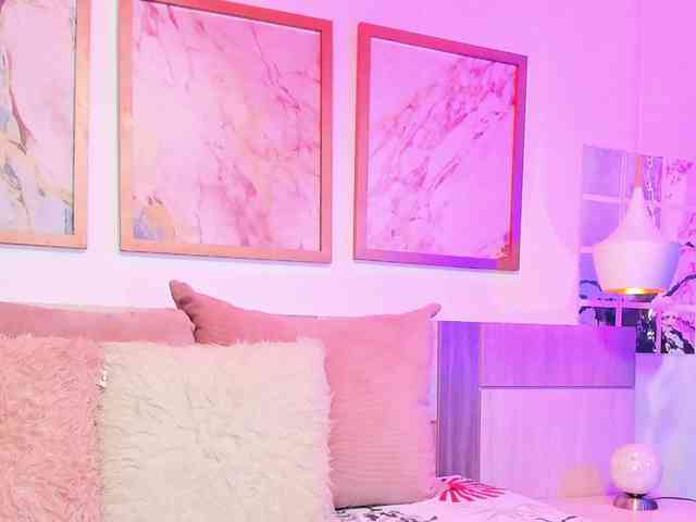 ValeryHart1 Live Webcam on BongaCams