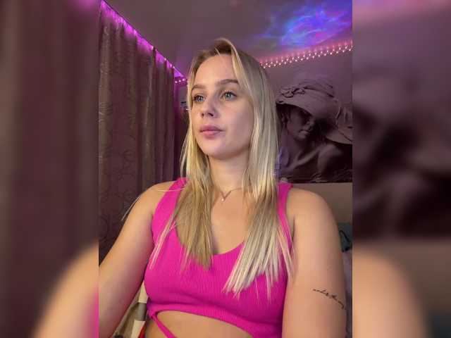 PrettyKatea, live now on BongaCams