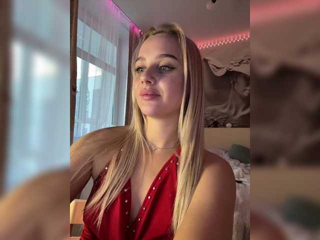 PrettyKatea live cam on BongaCams