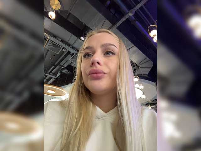 стрип от PrettyKatea