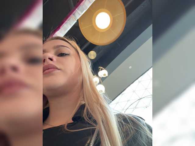 _Katrinka_ — live female cam
