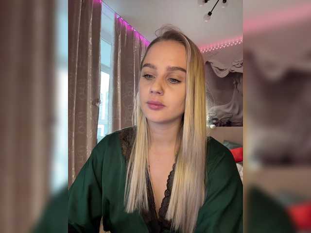 PrettyKatea live cam on BongaCams