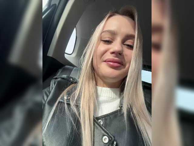 _Katrinka_ live cam preview