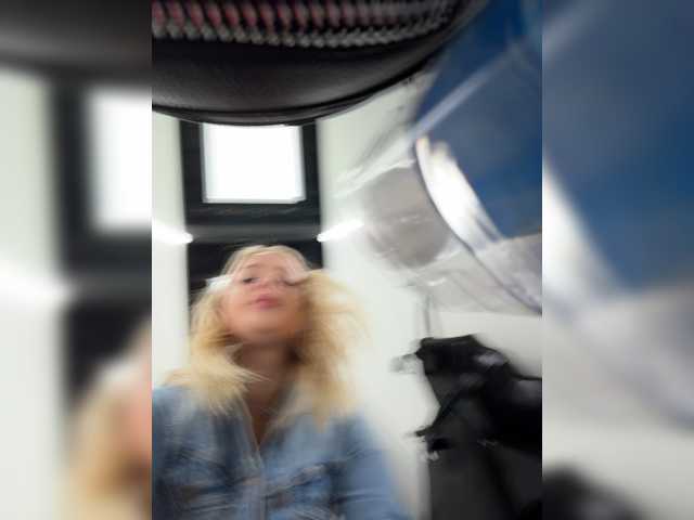 PrettyKatea live cam on BongaCams