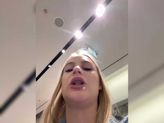 _Katrinka_ live cam