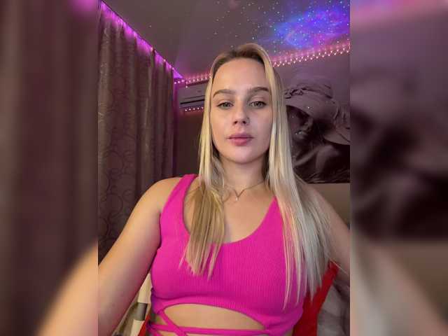 PrettyKatea, live now on BongaCams