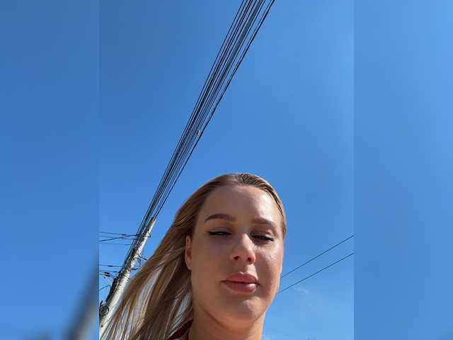 PrettyKatea live cam on BongaCams